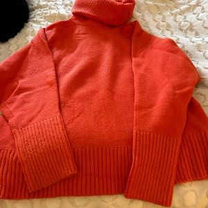 Banana republic wool sweater. Size XS but more like a big M